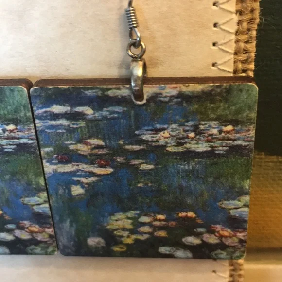 Waterlilies Monet Earrings - Picture 2 of 3
